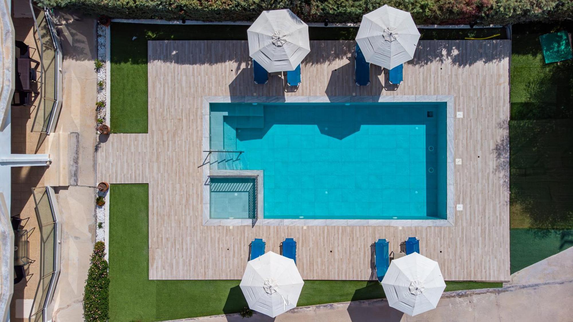 Nancy'S Budget Villa With Pool & Jacuzzi By "Elite" ラガナス エクステリア 写真