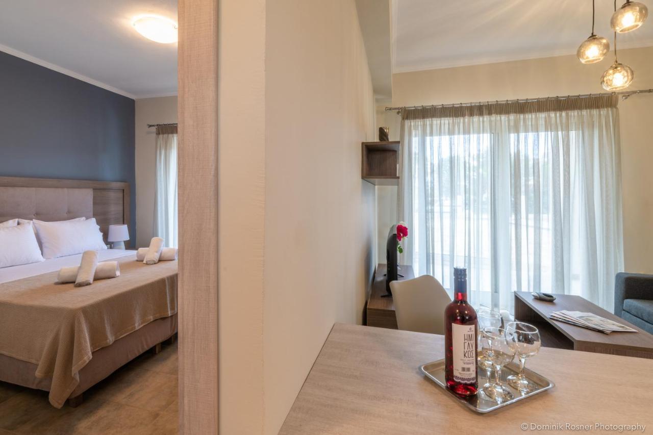 Nancy'S Budget Villa With Pool & Jacuzzi By "Elite" ラガナス エクステリア 写真